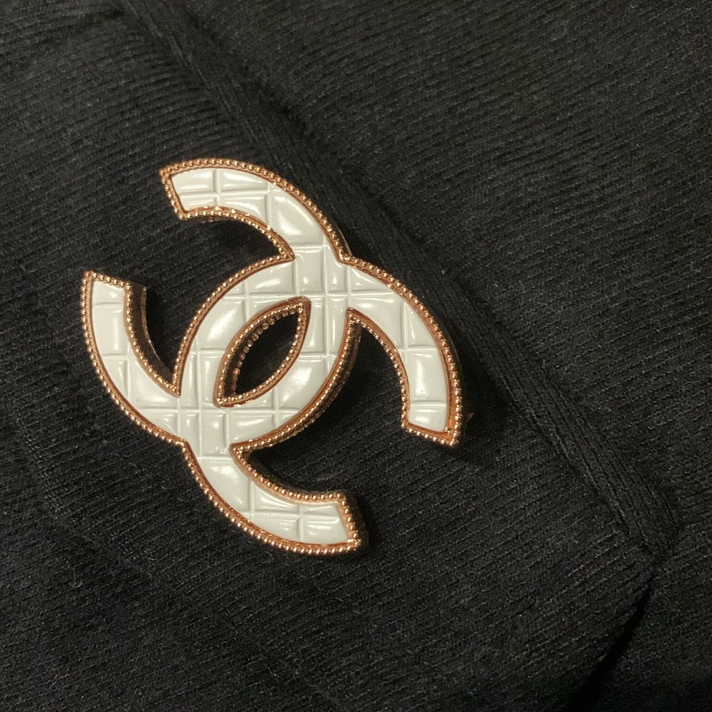 Brooch - Picture 3 of 5